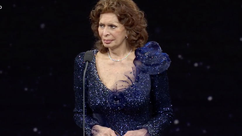 David di Donatello: tutti i vincitori e i discorsi di Sophia Loren e Sandra Milo preview