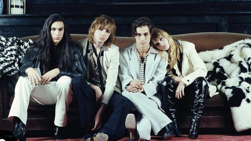 I Maneskin vengono cantati in una tv russa (ma sbagliano il testo e diventa comico) preview