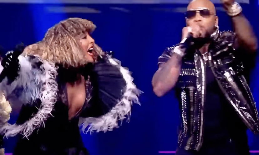 Eurovision 2021, la cantante di San Marino ha avuto un gravissimo incidente durante le prove preview