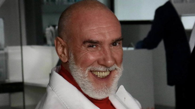 Diego Dalla Palma confessa: “Sono stato picchiato dal mio fidanzato fino a perdere conoscenza” preview