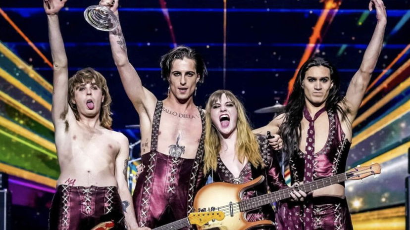 Maneskin in Olanda parlano di omofobia: “Non dovrebbe essere legale discriminare le persone LGBT, in Italia c’è tanto da fare” preview