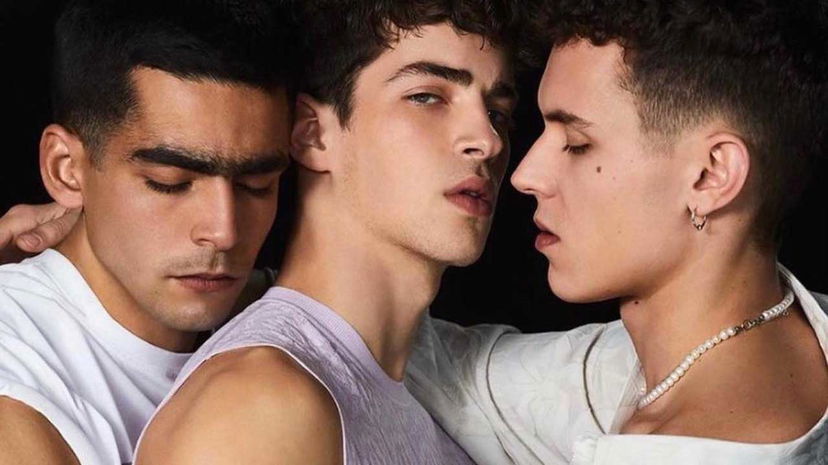 Manu Rios sulle scene con Aron Piper e Omar Ayuso: “Non sono timido, ma è stato difficile girarle” preview