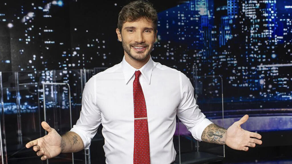Stefano De Martino A Che Tempo Che Fa 2021