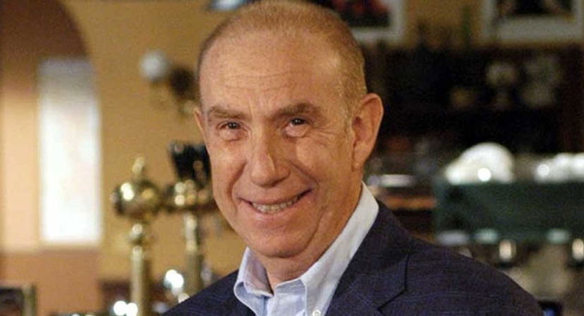 Scene da un Matrimonio: il vecchio conduttore Davide Mengacci boccia la scelta di Anna Tatangelo preview