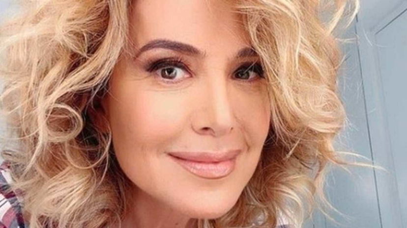 Barbara d’Urso con meno programmi a Mediaset, Piersilvio Berlusconi svela perché preview