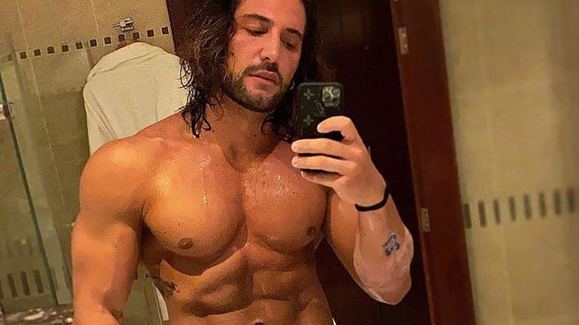 Matteo Alessandroni scrive ad Alfonso Signorini: “Caro Alfy, ricordo ancora come ci siamo conosciuti..” preview