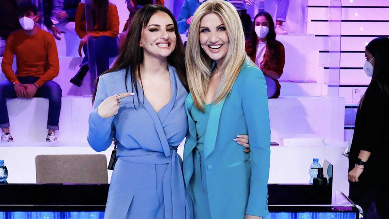 arisa amici