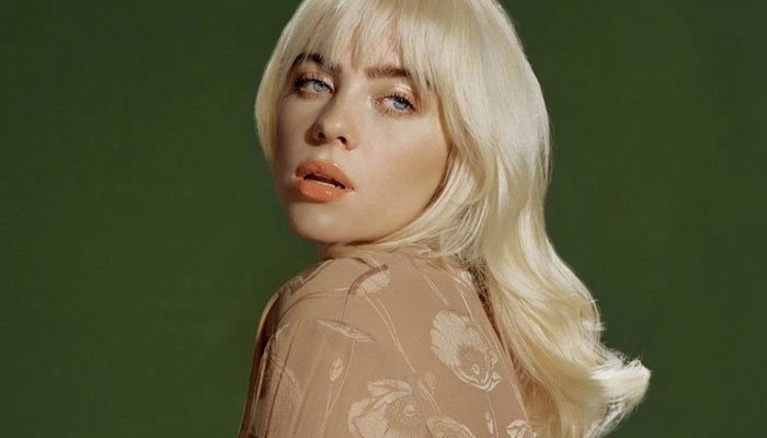 Billie Eilish svela una (strana) curiosità sul suo nuovo album Happier Than Ever preview