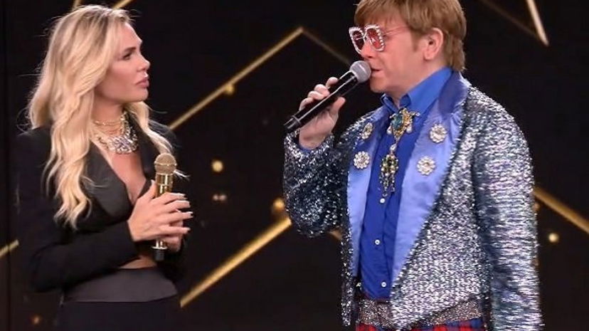 Star in the Star dopo le critiche e la minaccia di denuncia di Berlusconi: cambia il gioco, ecco come sarà preview