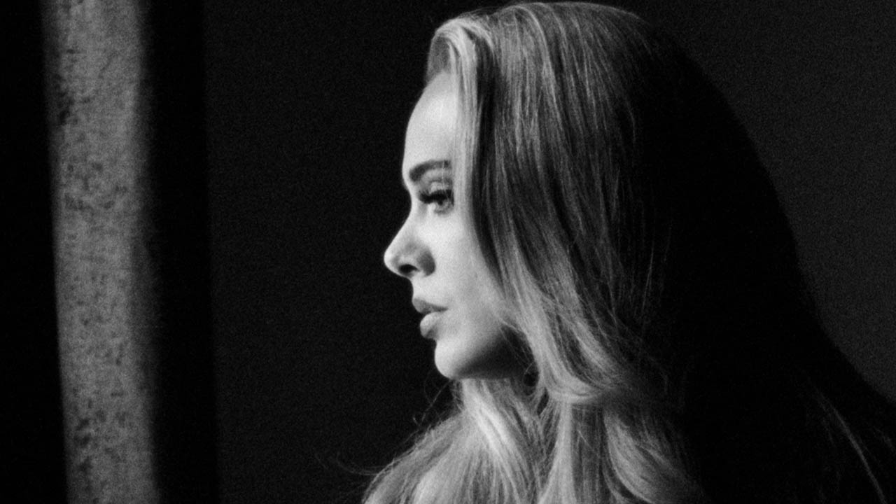 Adele ha rilasciato Easy On Me