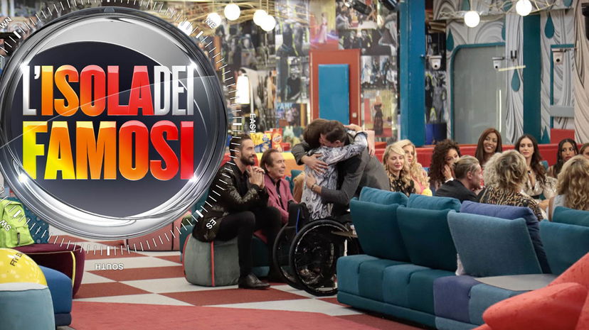 Isola dei Famosi e GFVip: “Un gieffino sposato di quest’anno ha una relazione segreta con un naufrago” preview