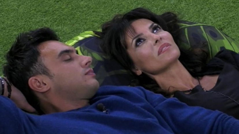 Miriana Trevisan gela Nicola Pisu, intanto il suo ex le scrive una lettera preview