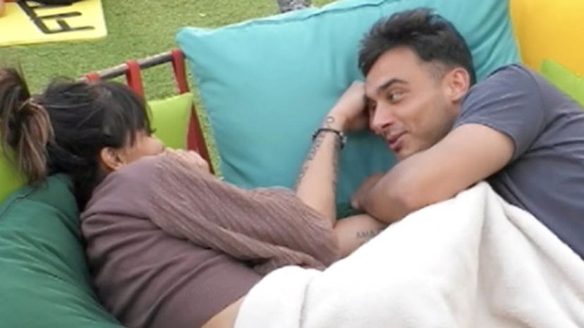 Miriana Trevisan fa una confessione a Nicola Pisu, che intanto si dichiara: “Provo dei sentimenti per te” preview