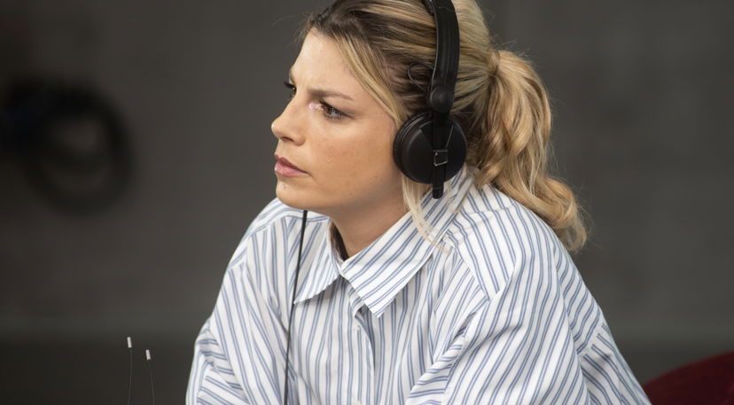 X Factor, solo due donne nel cast dei concorrenti: Emma fa chiarezza e replica alla polemica preview