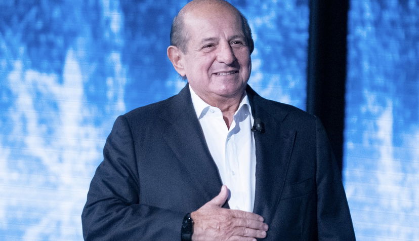 Giancarlo Magalli a Verissimo sbugiarda Sonia Bruganelli: “La foto insieme? Sapevamo fosse una provocazione” preview