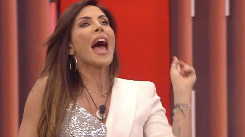 Guendalina Tavassi vuole fare il GF Vip: “Fatemi entrare, che lì dentro è un mortorio” preview