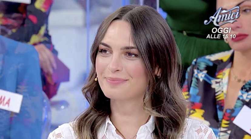 Andrea Nicole parla della sua transizione e teme per Alessandro: “Ho paura di essere un macigno per lui” preview