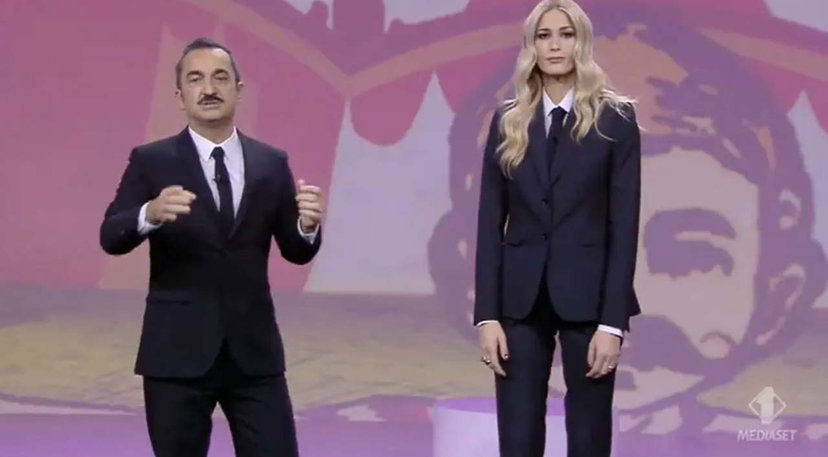 Nicola Savino commenta la frase di Alfonso Signorini sull’aborto preview