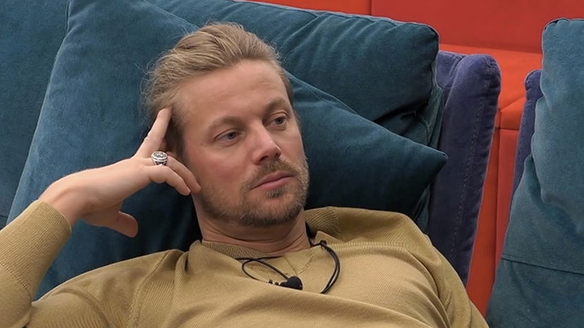 Davide Silvestri vuole nominare Soleil: “Basta, mi ha portato energia negativa con Alex” preview