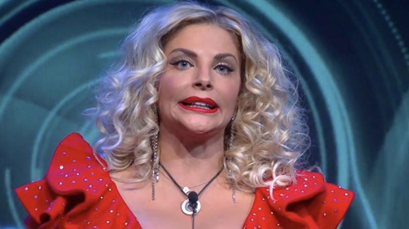 Francesca Cipriani smaschera i concorrenti del GF Vip e fa i nomi: “Strategie, finte storie e recite per avere le clip” preview