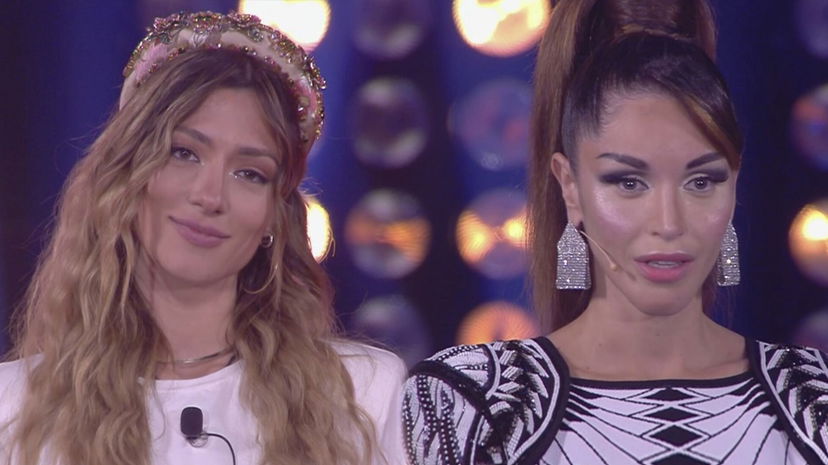 Soleil Sorge scopre dell’entrata di Delia al GF Vip, la Duran minaccia querele e annuncia: “Non ho il Covid” preview