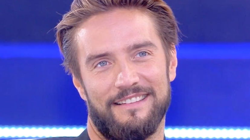 Alex Belli ha lasciato l’Italia: nelle prossime puntate non potrà tornare in studio preview