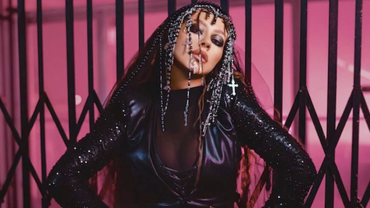 Christina Aguilera nuovo album video Santo