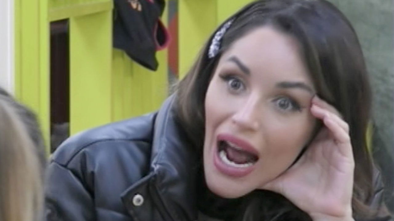 Delia contro Alex