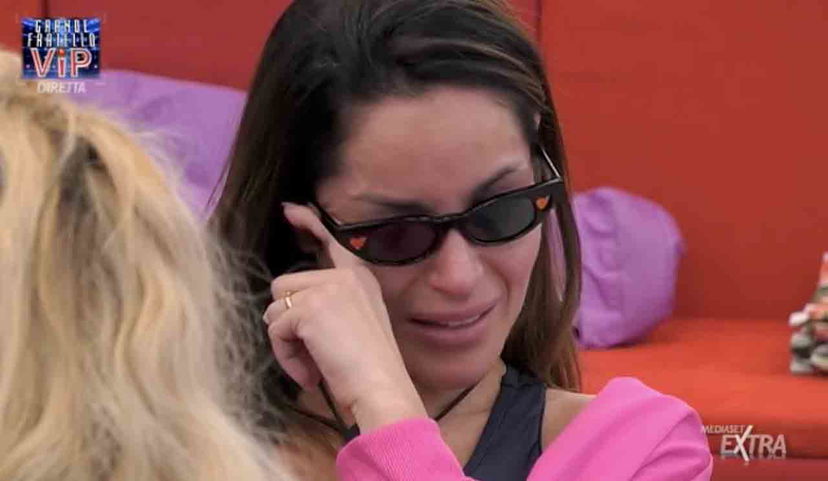 Delia Duran in lacrime lascia Alex Belli: “Basta è finita, sto troppo male” preview