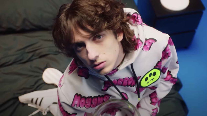 Farfalle di Sangiovanni conquista Maria De Filippi: il suo commento dopo Sanremo preview