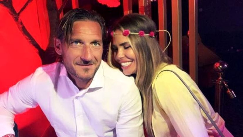 Ilary e Totti smentiscono la crisi, ma online spuntano i nomi dei loro presunti nuovi fidanzati preview