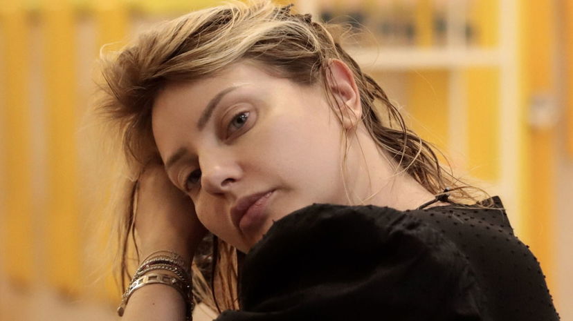 Manila Nazzaro si ferisce al GF Vip e interviene un medico preview