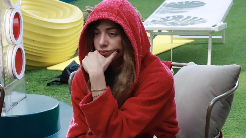 Soleil, mamma e zia contro Alex e Delia: “Due avvoltoi assetati” preview