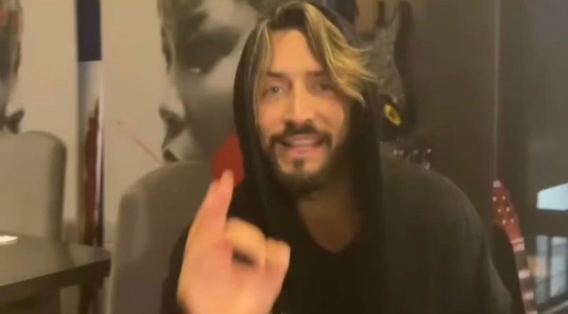 Alex Belli invia un video a Barbara d’Urso: “Alla faccia delle tue opinioniste” preview