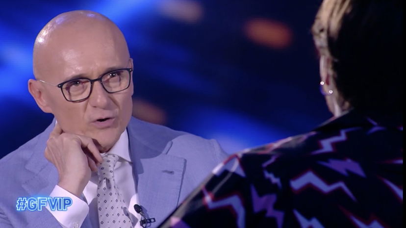 Alfonso Signorini intervista Manuel Bortuzzo, che si sfoga: “Lo stato mi dà 200 euro” preview