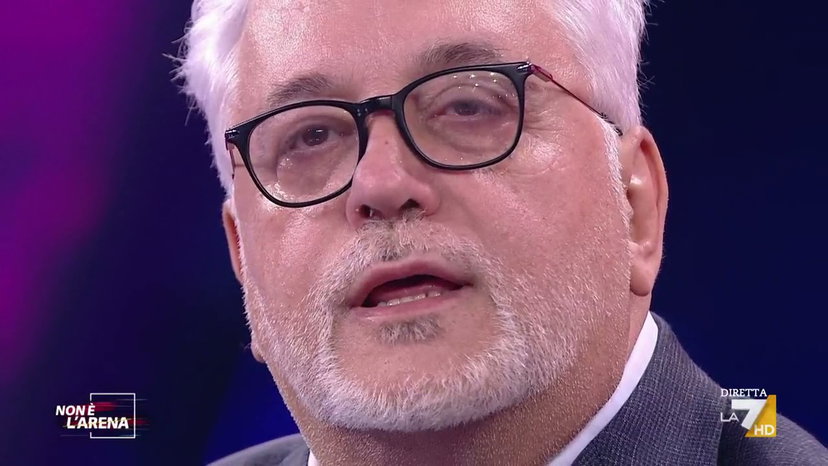 AresGate, al processo si parla di magia nera: “Invocava alla luna” preview