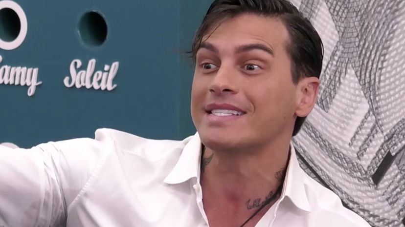 Basciano pronto a diffidare Nathaly Caldonazzo: “Ti stanno tutelando, non fanno uscire i video” preview