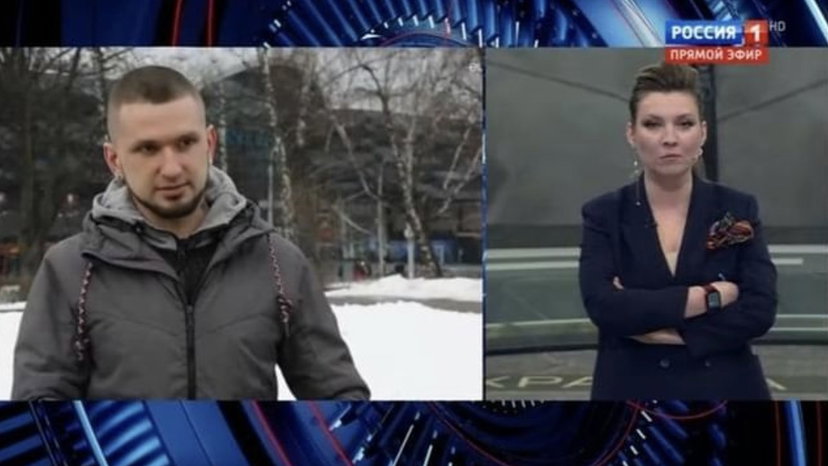 Conduttrice del Tg russo: “Vinceremo noi! In Ucraina hanno soldati gay” – Dei gay ucraini però catturano militari russi preview