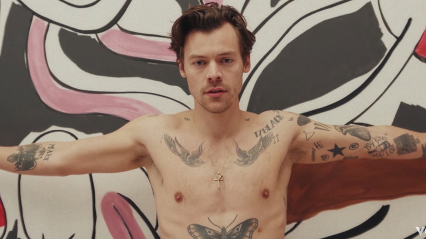 Harry Styles è tornato con As It Was: video del nuovo singolo preview