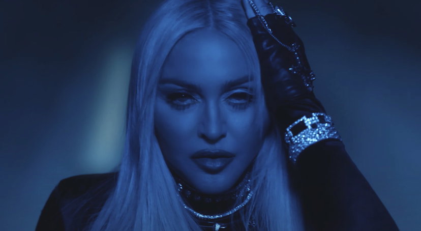 Madonna pubblica il video musicale di Frozen Remix preview