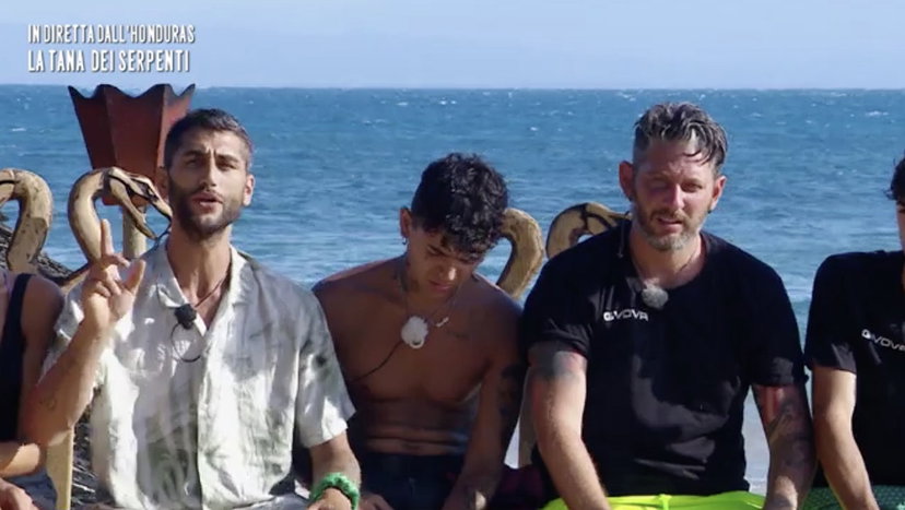 Edoardo Tavassi contro Jeremias Rodriguez che rivela un suo segreto preview