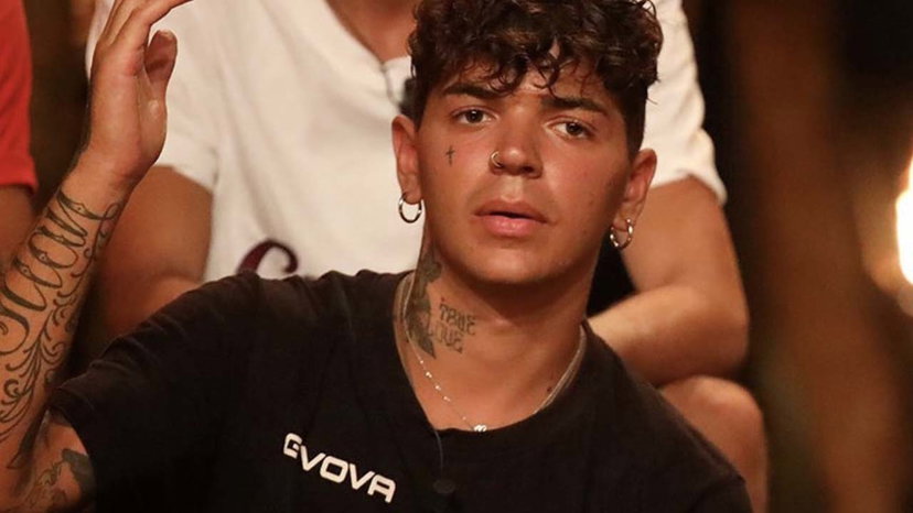 Blind, suo padre Alex Rujan lo difende dagli attacchi della madre: “Mi fa male leggere ciò” preview