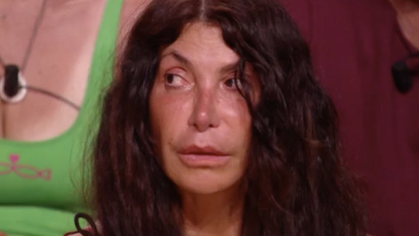 Carmen Di Pietro, la reazione al ritiro di Alessandro: le prime parole dopo l’abbandono preview