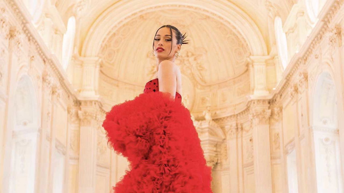 Chanel riceve una lettera dal Re e dalla Regina di Spagna article-post