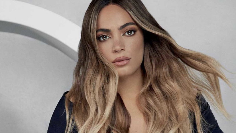 Elodie, Roberto Alessi: “Balla? Beh, muove le gambe” preview