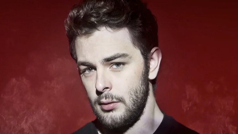 Lorenzo Fragola ha pensato di ritirarsi: “La malattia, un lutto traumatico e anni difficili” preview