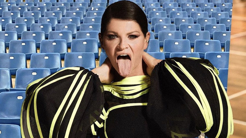 Alessandra Amoroso risponde alla polemica che l’ha travolta: “Perché non ho fatto l’autografo” preview