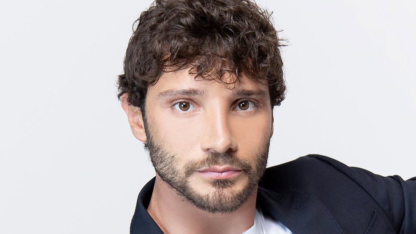 De Martino: grandi novità in tv, per lui 4 nuovi programmi preview