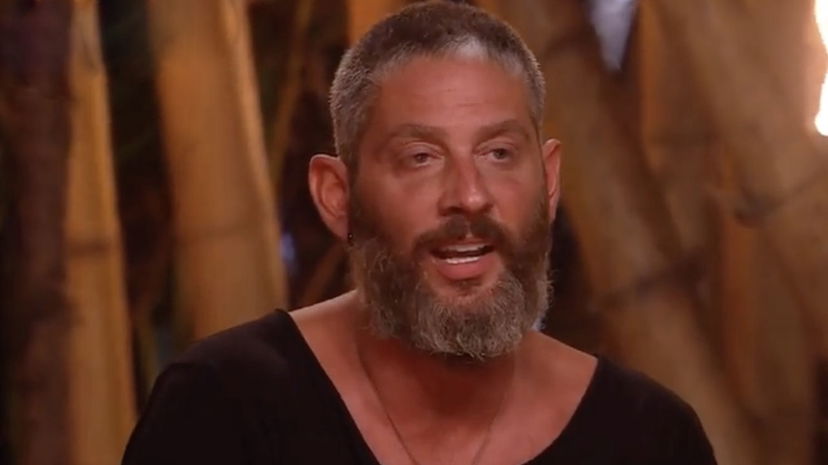 Tavassi e i retroscena su L’Isola: “Lui ha messo in dubbio la mia eterosessualità, ci sarei andato” preview