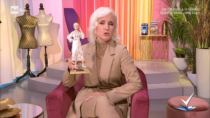 Carla Gozzi sommersa dalle critiche per un video di TikTok preview